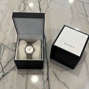 Gucci G-Diamanté Timeless Watch